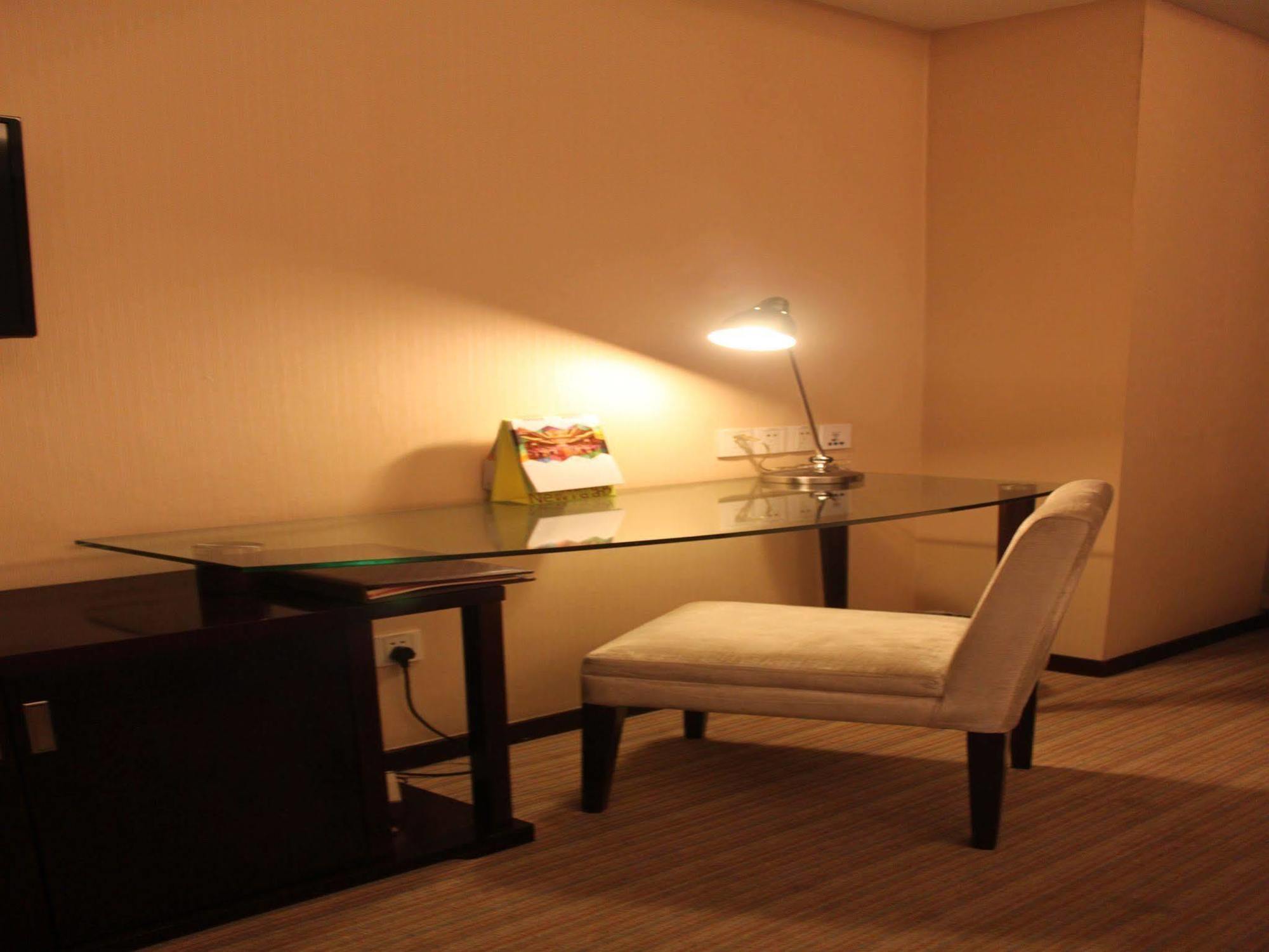 Zhengzhou Yuehai Hotel Ngoại thất bức ảnh